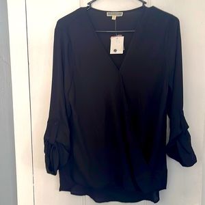 Black 3/4 sleeve blouse